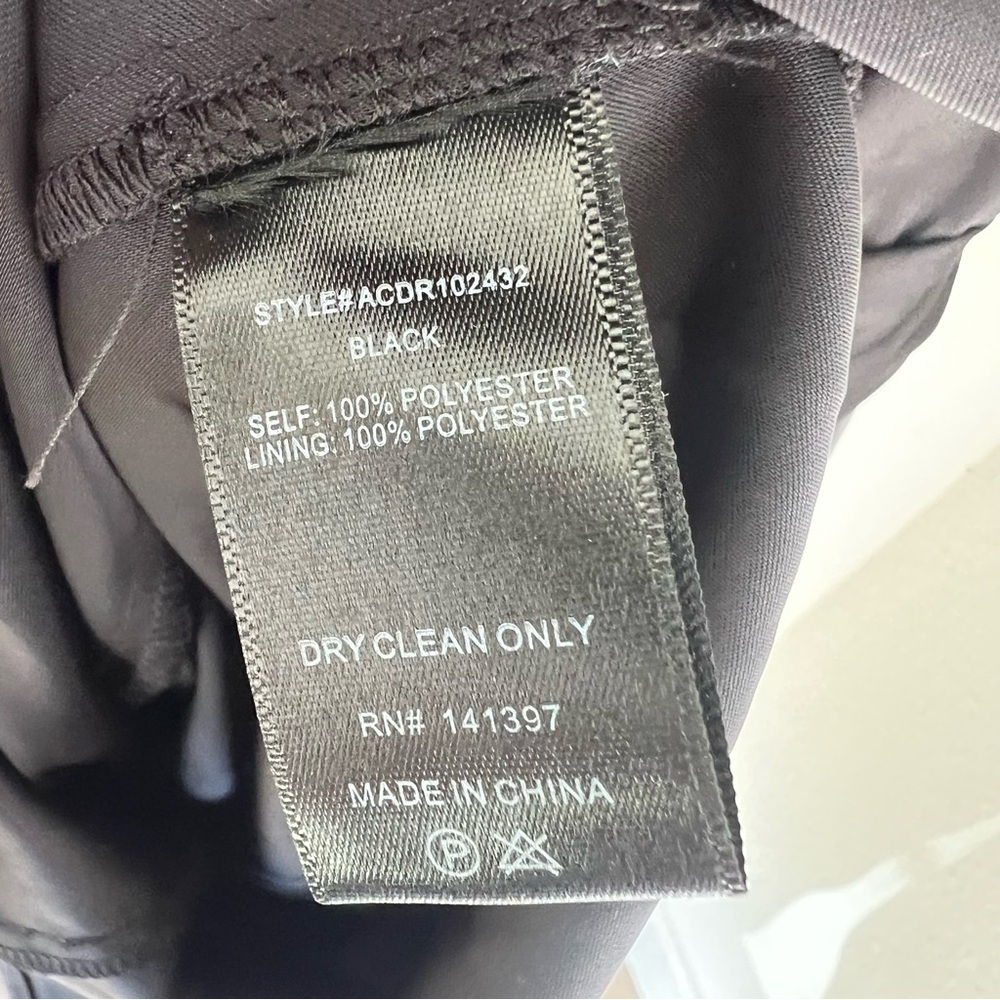 New ASTR The Label Georgiana Halter Neck Maxi Dress in Black - Picture 11 of 11